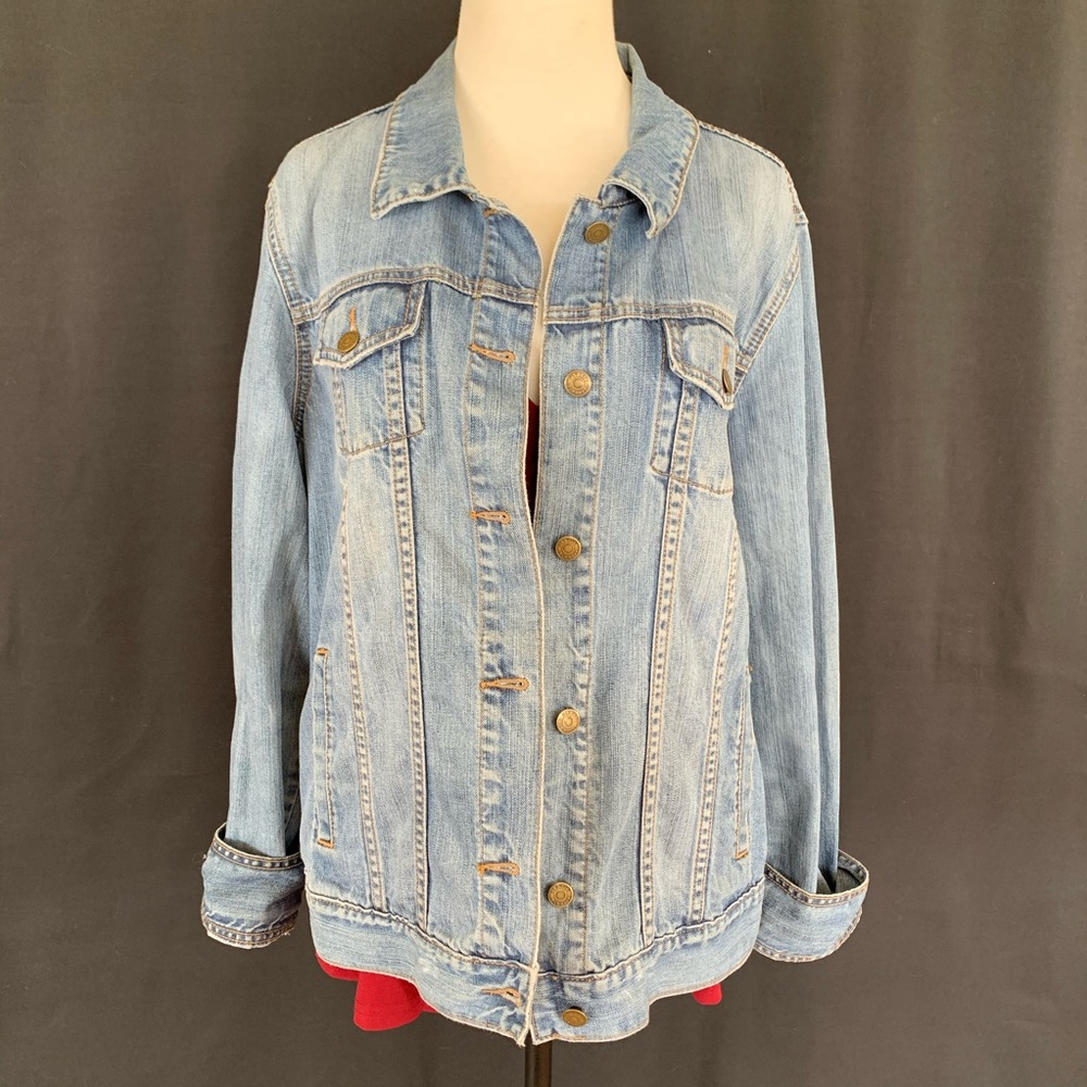 Old Navy Denim Jacket CA - Picture 2 of 5